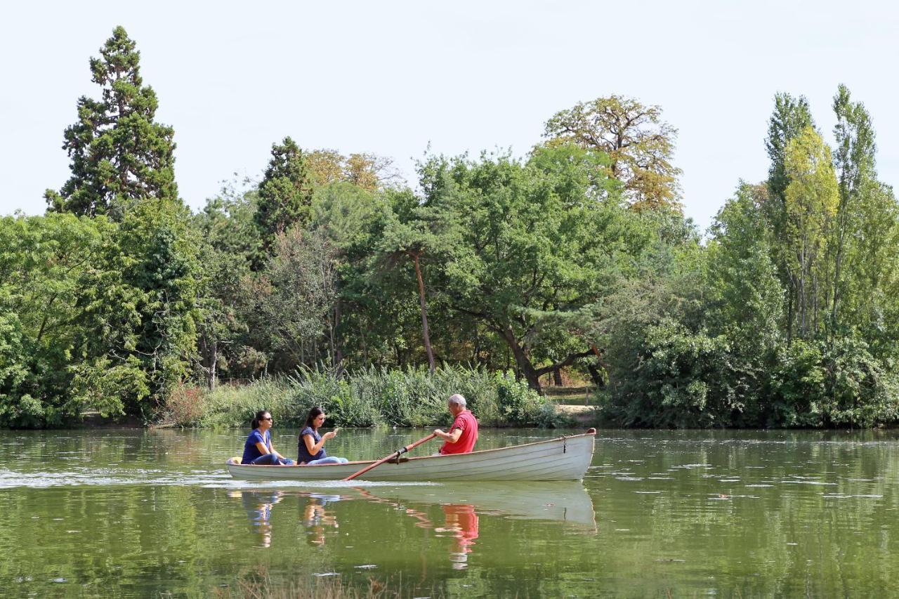 Camping de Paris Hotel Bagian luar foto